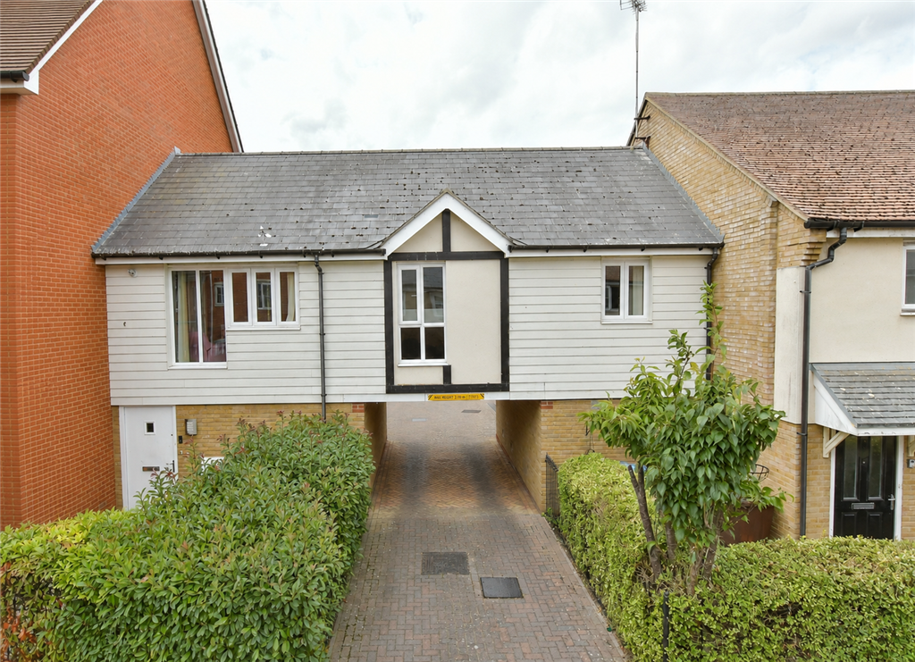 Property photo 1 of 8 Front