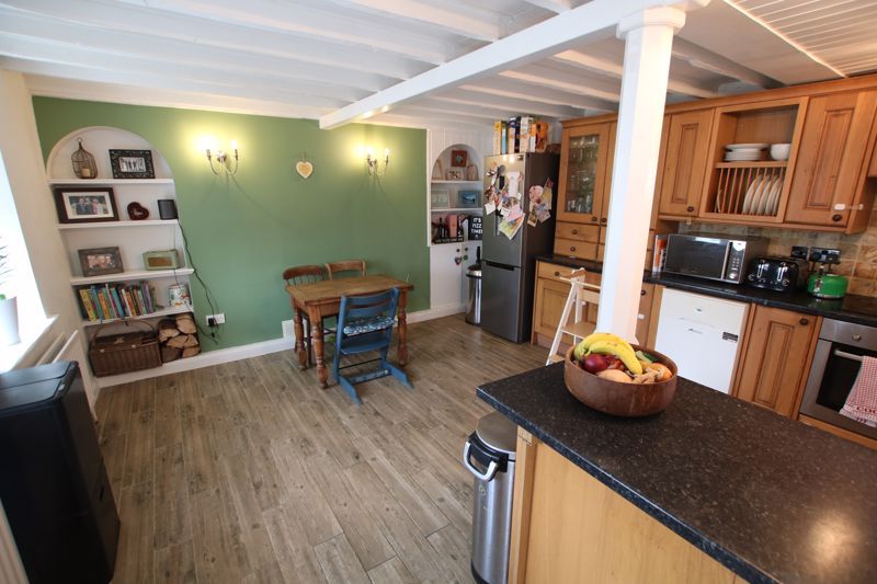 Property photo 2 of 21 Photo 1