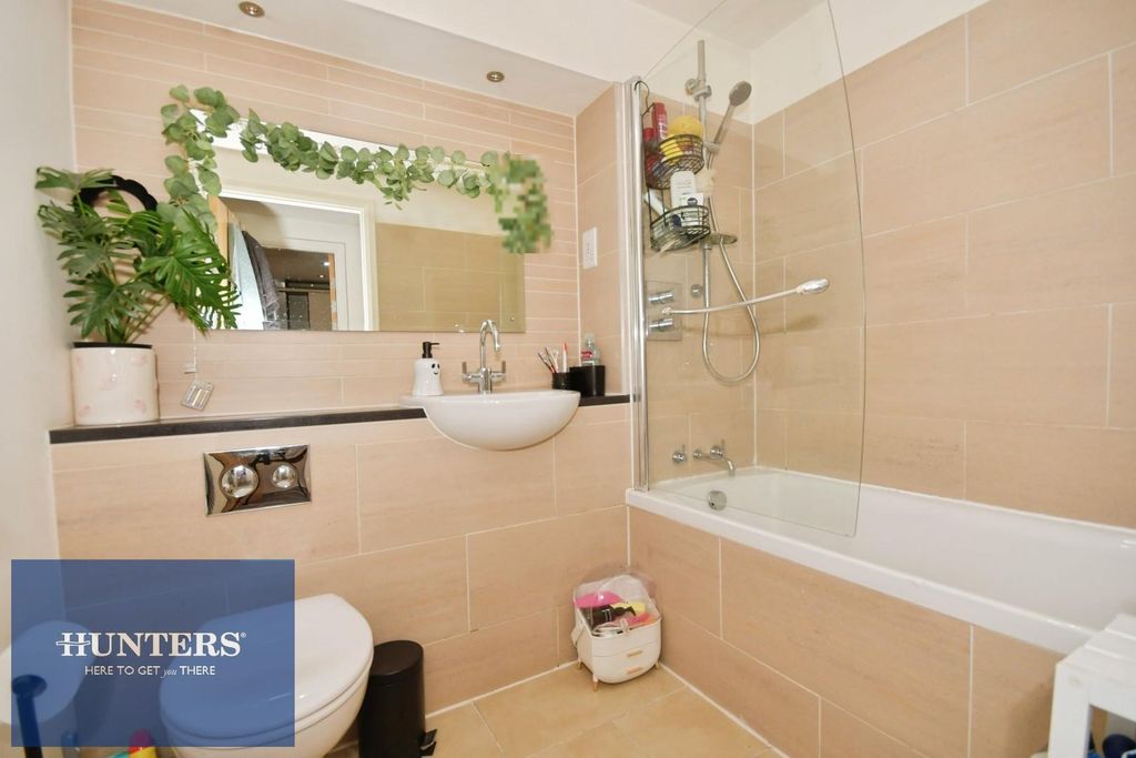 Additional image 10 of 1 bed flat for saleThe Maltings, Chatsworth Road, Brampton, Chesterfield S40