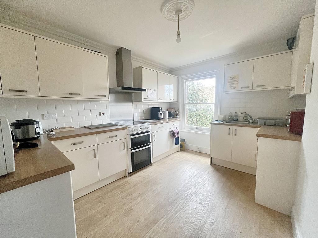 Property photo 1 of 3
