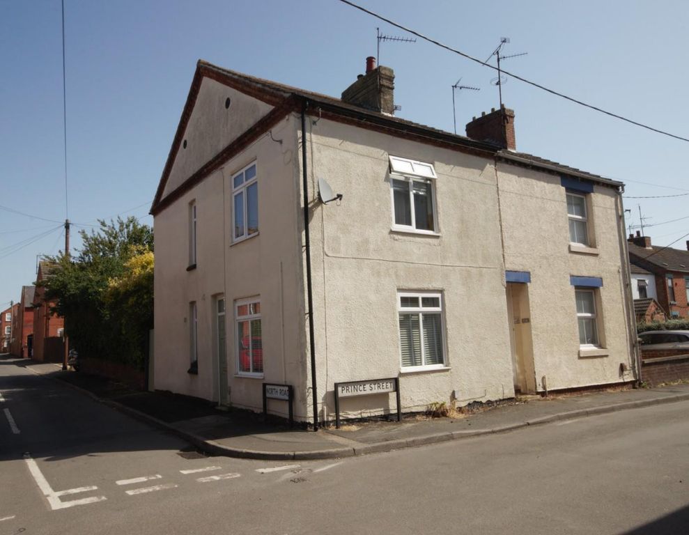 Property photo 1 of 12