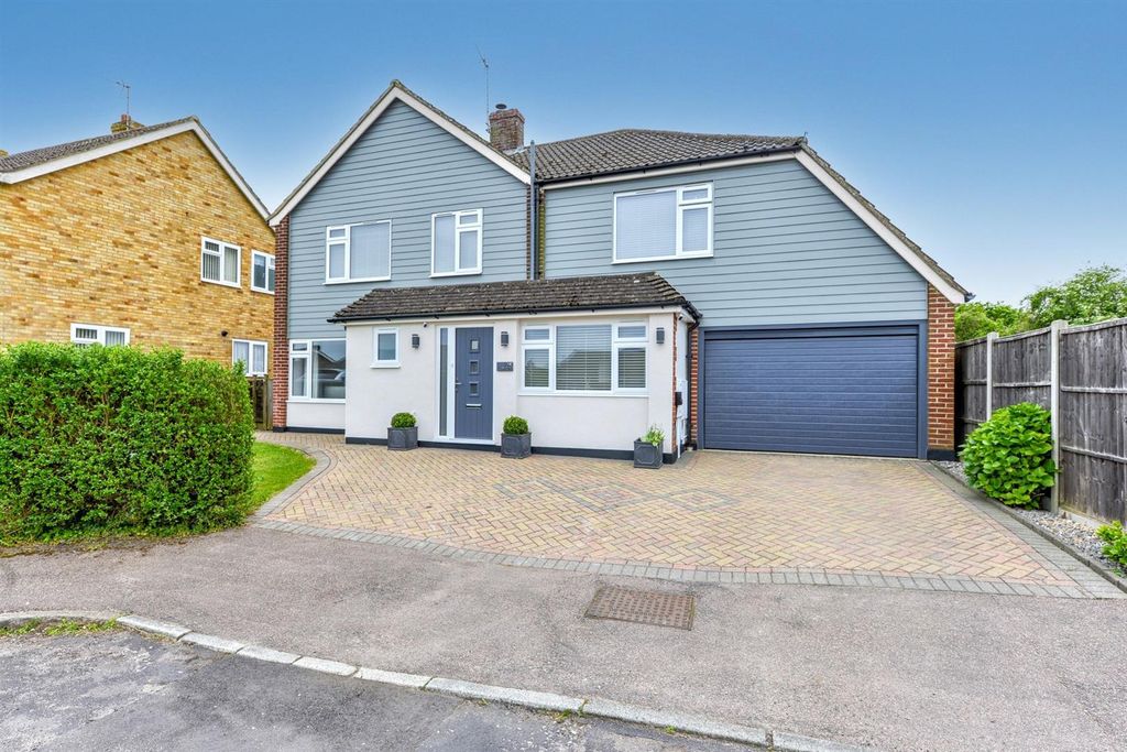 Property photo 1 of 22 Park Way3.Jpg