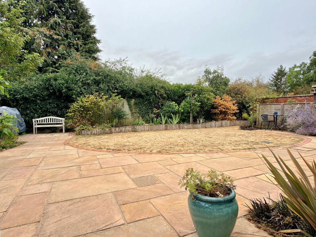 Property photo 3 of 16