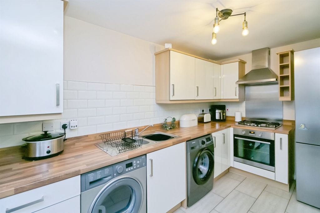 Property photo 2 of 18