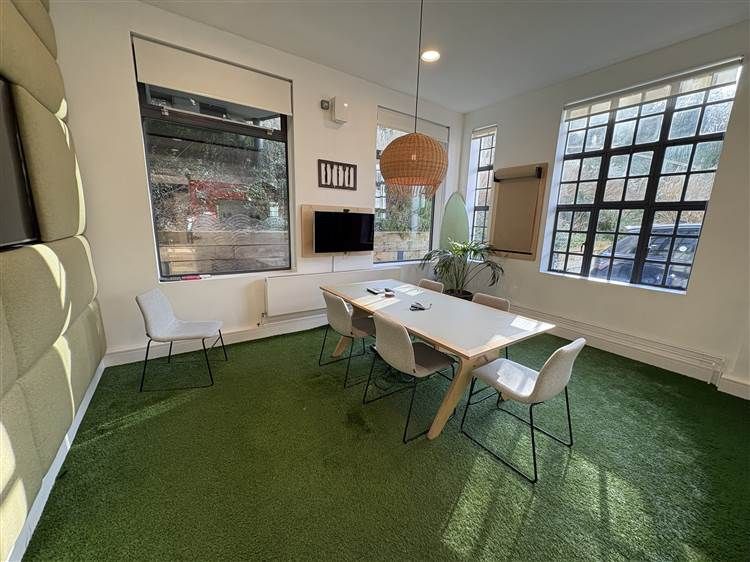 Property photo 2 of 4