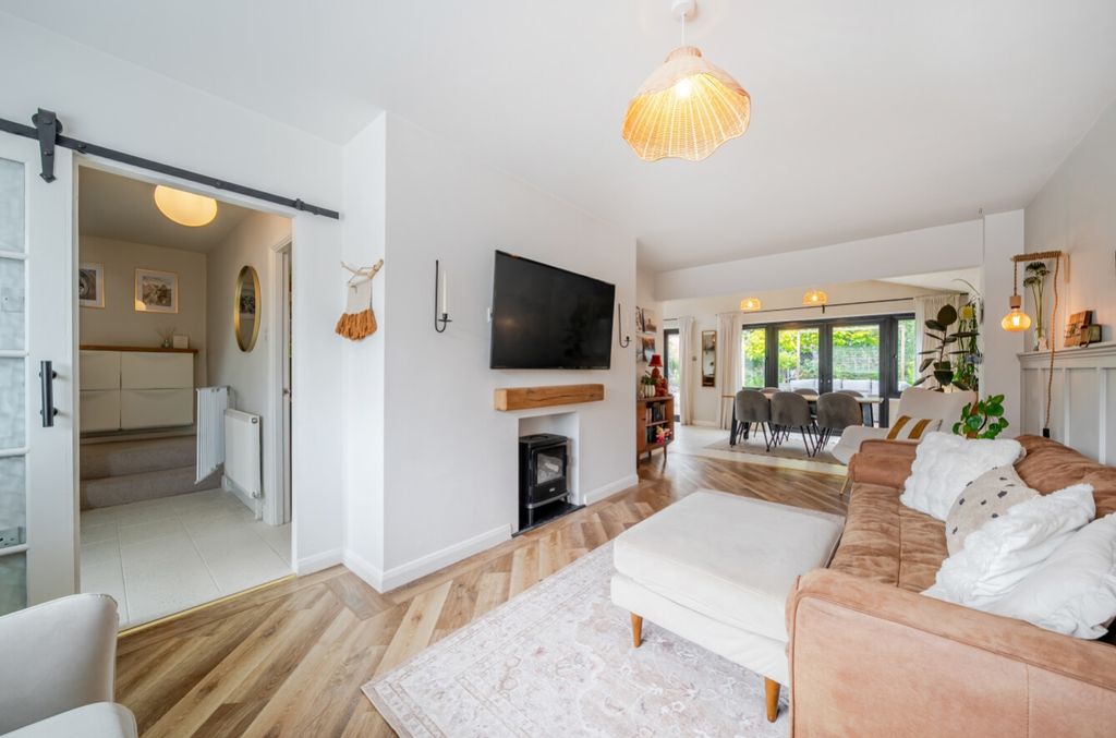 Property photo 2 of 25 1479482-13-6A312d9Ab92dc