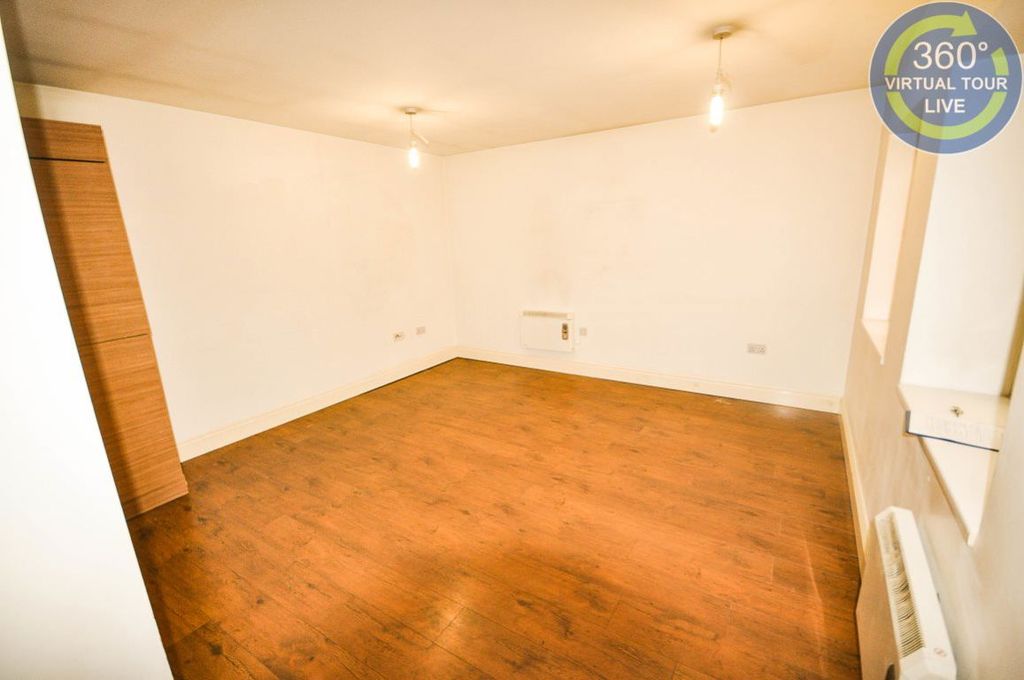 Property photo 2 of 4