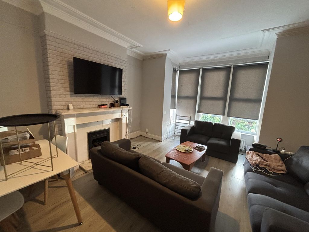 Property photo 2 of 21 Contemporary Living Room With Comfortable Sofas, A...