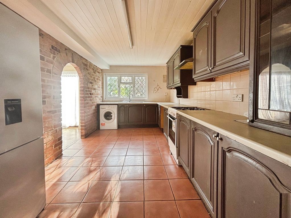 Property photo 2 of 12 Pbox-Img.Jpg