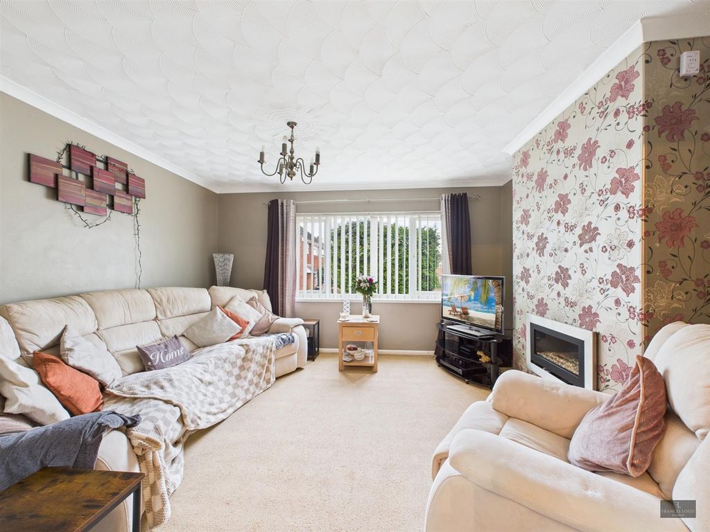 Property photo 3 of 15 Cam02887G0-Pr0547-Still010.Jpg