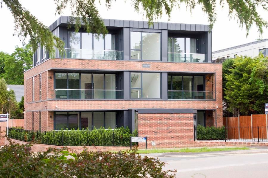 Property photo 1 of 10