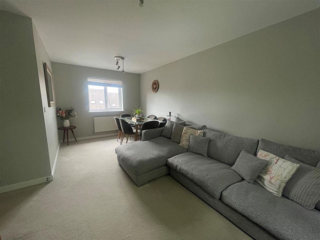 Property photo 3 of 10 New Sitting Room 2.Jpg