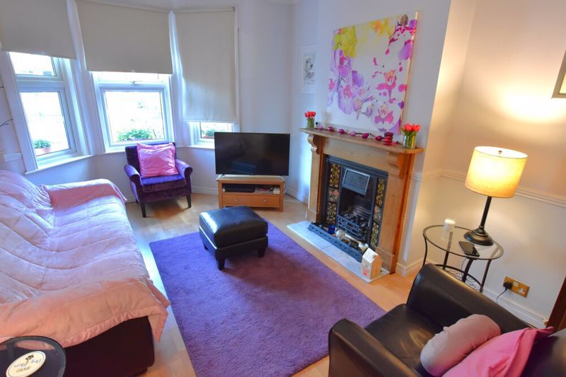 Property photo 2 of 10 Photo 8