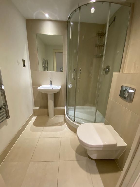 Property photo 3 of 37