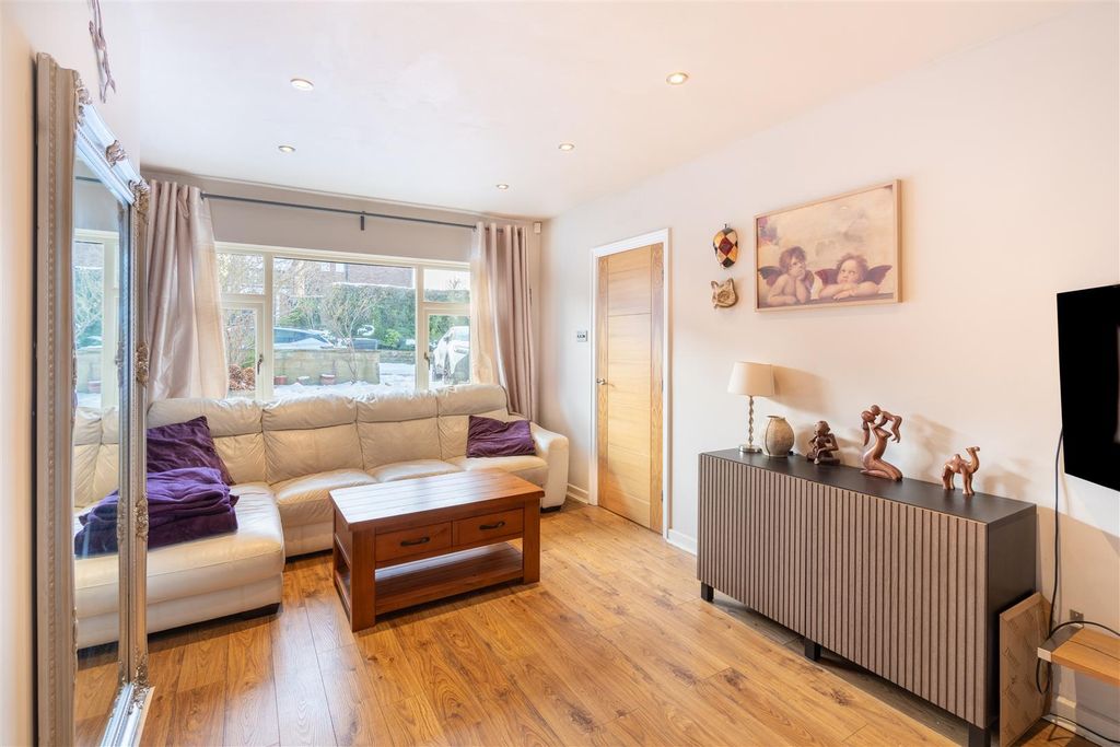 Property photo 2 of 10 _A7R8696-Hdr.Jpg