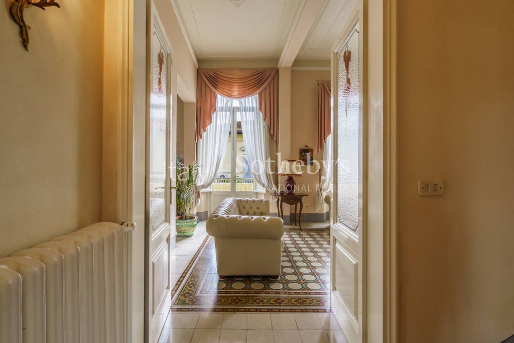 Property photo 3 of 26