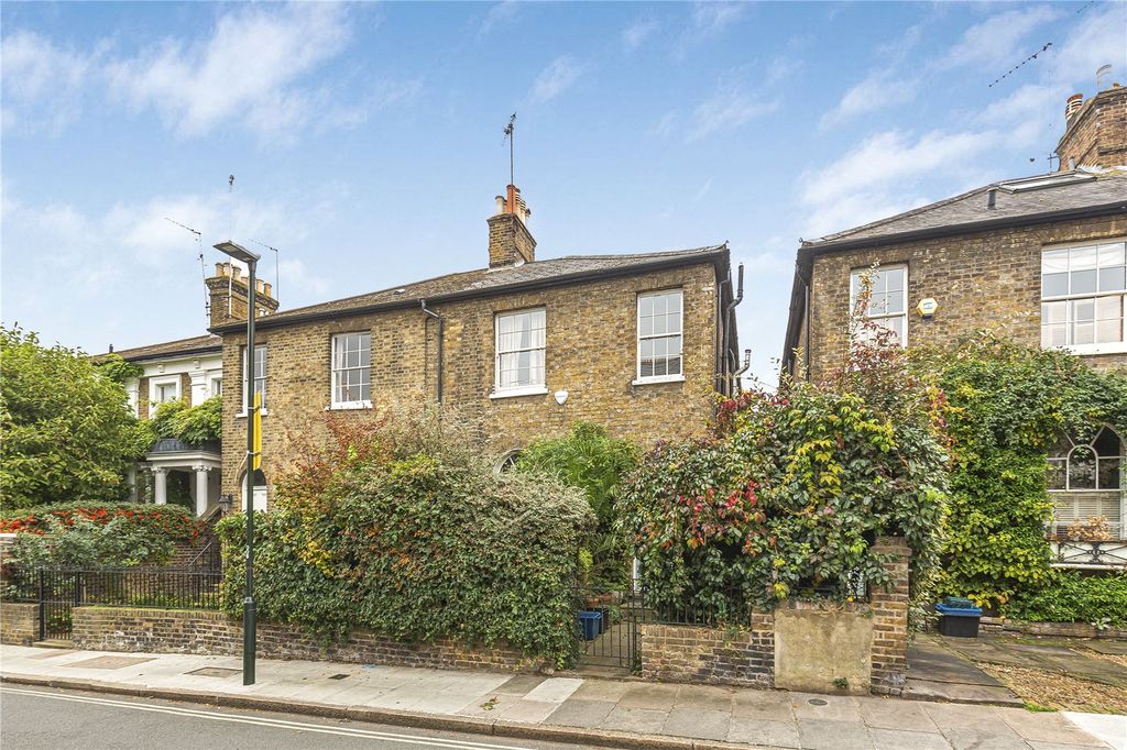 Property photo 1 of 12 Front Elevation