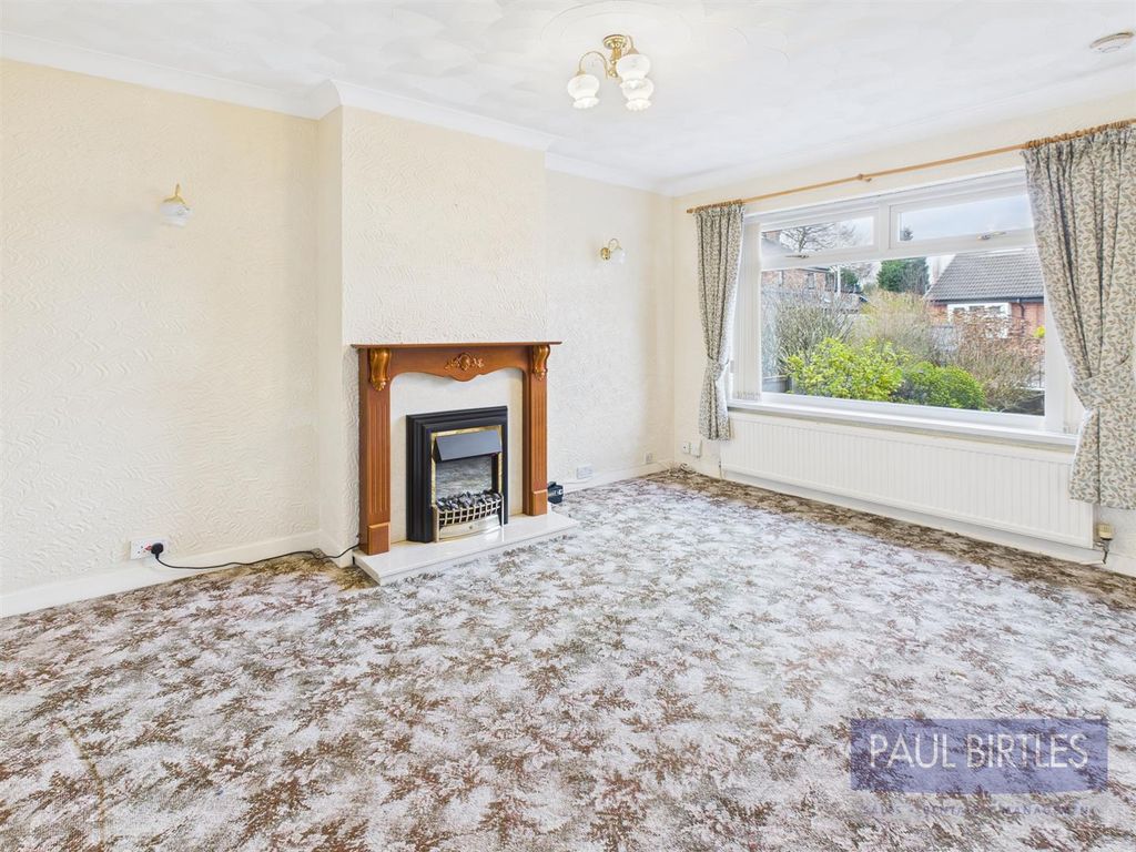 Property photo 3 of 14 Cam04378G0-Pr0279-Still008.Jpg