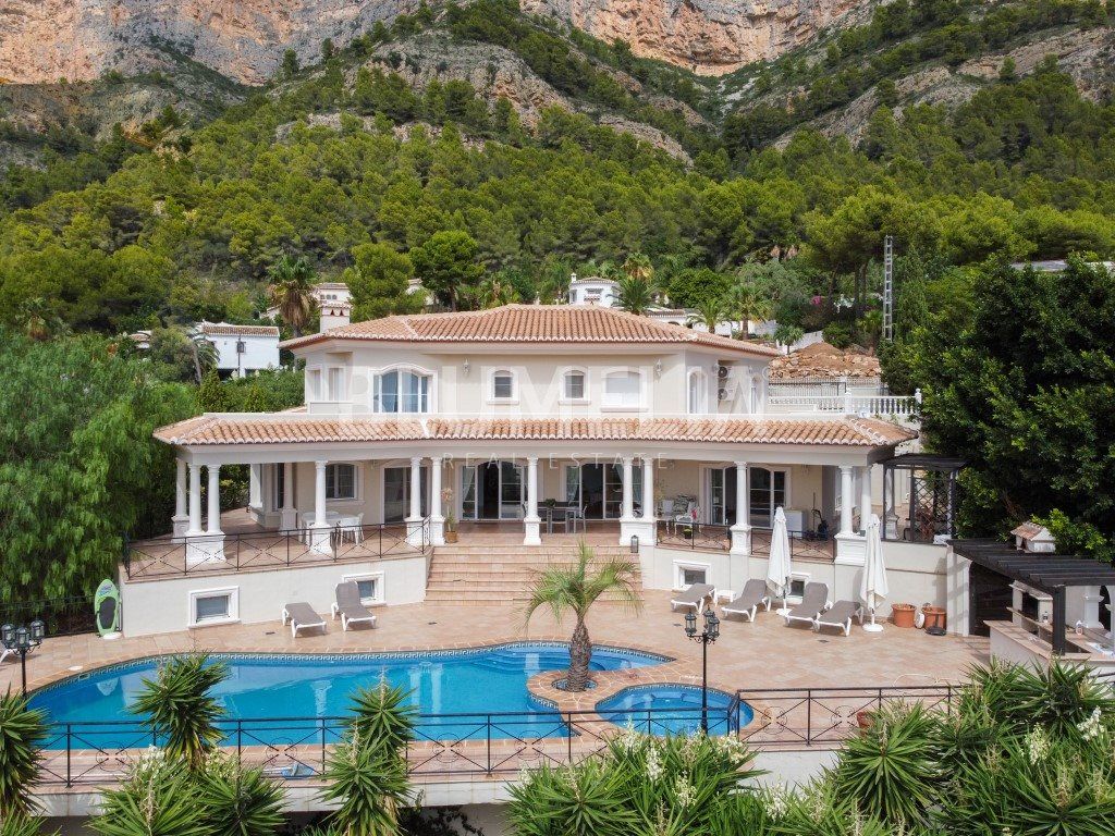 Property photo 1 of 60 Luxury 7 Bedroom Villa With Panoramic Views For Sale In Jávea