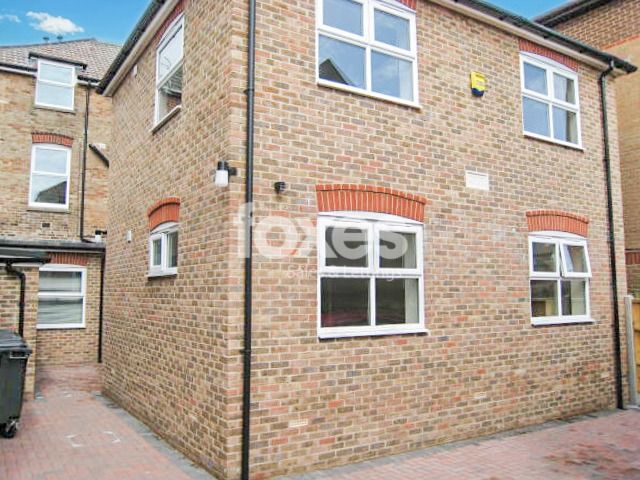 Property photo 1 of 6 3803880