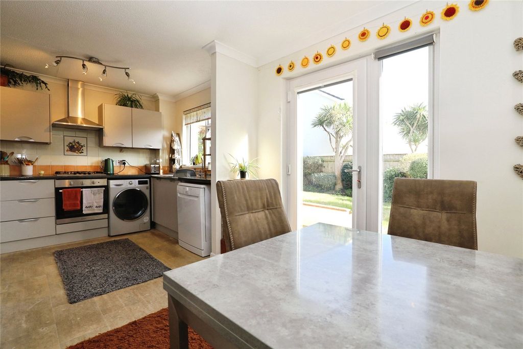 Property photo 3 of 15 Picture No. 14