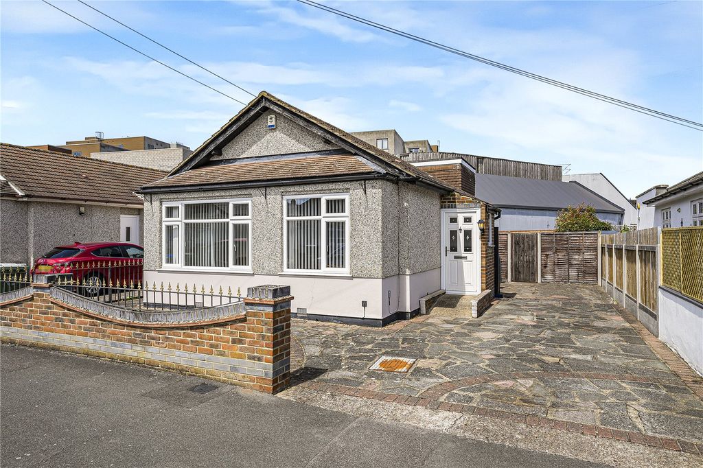 Property photo 1 of 24 Picture No. 28