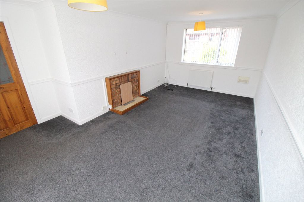 Property photo 2 of 12 Picture No. 02