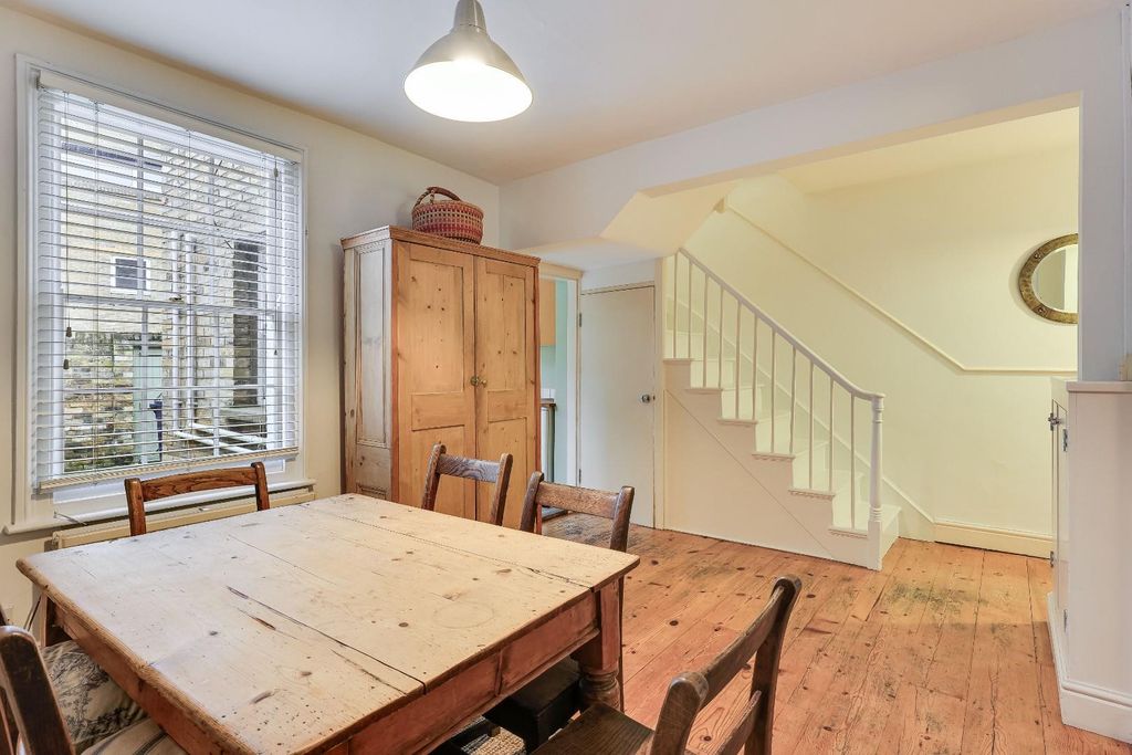 Property photo 3 of 18 Img (10).Jpg