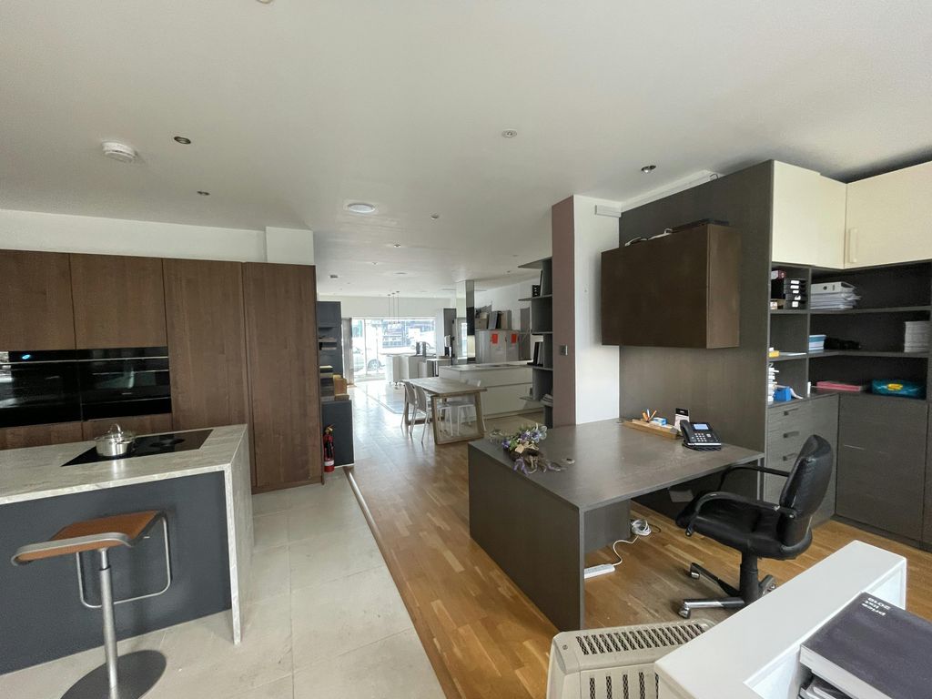 Property photo 3 of 3 Img_8455.Jpg