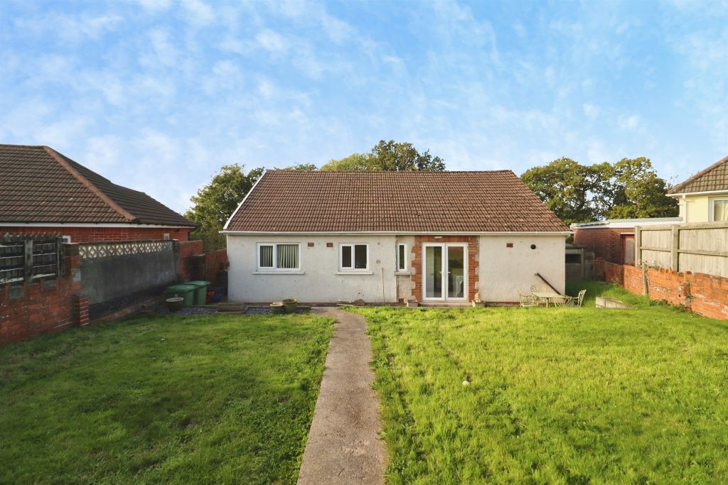 Property photo 3 of 16