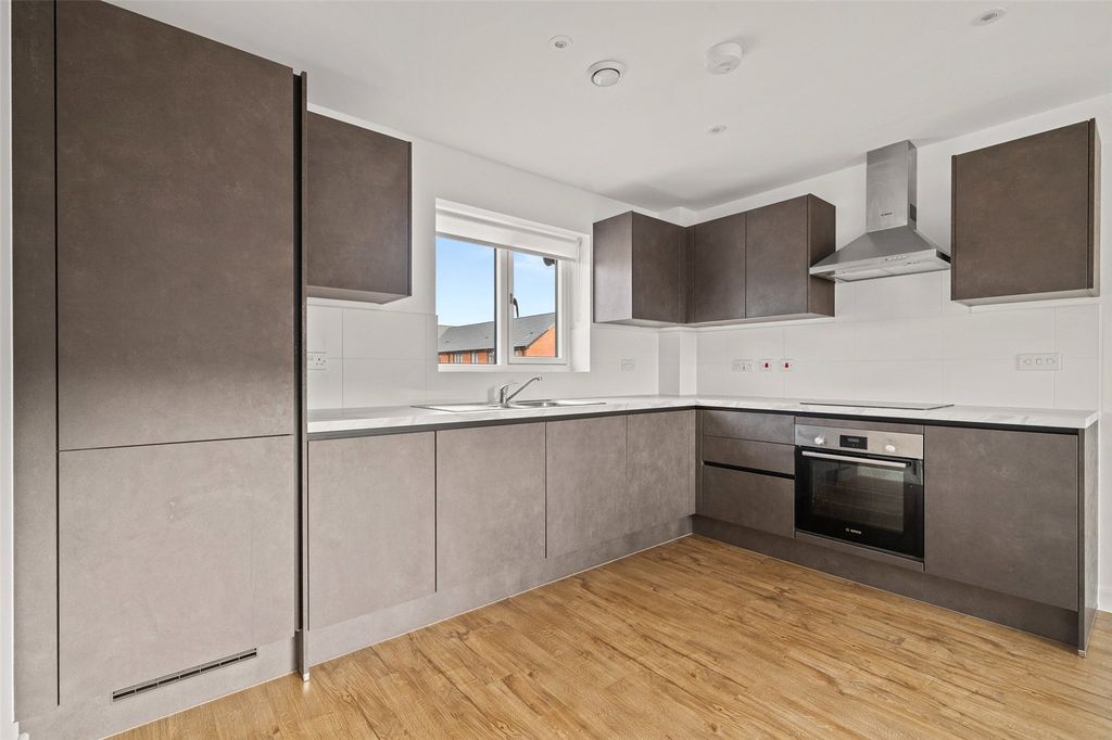 Property photo 2 of 7 Picture No. 08