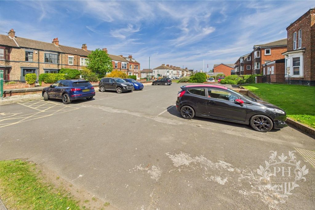 Property photo 2 of 7 Cam01415G0-Pr0432-Still002.Jpg