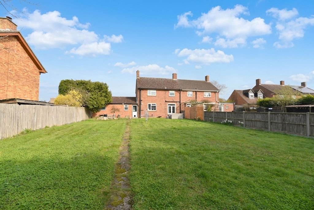 Property photo 2 of 18