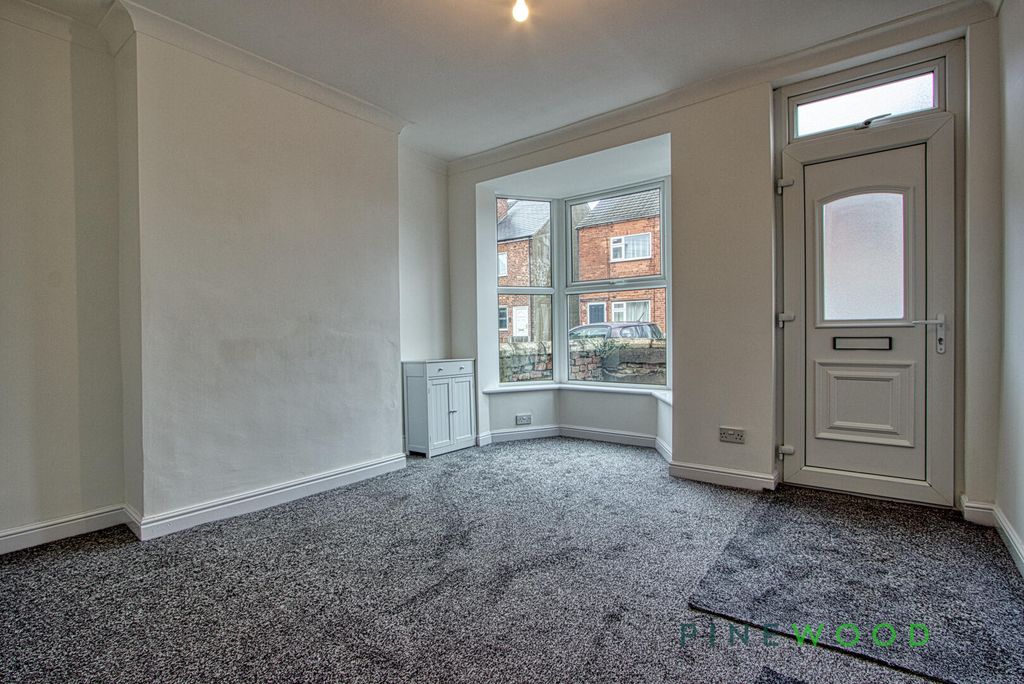 Property photo 3 of 22 Living Room