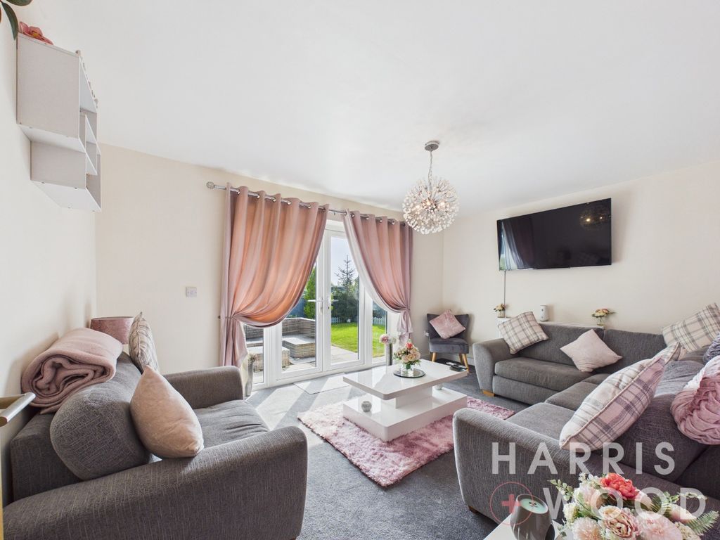Property photo 3 of 18 5122603