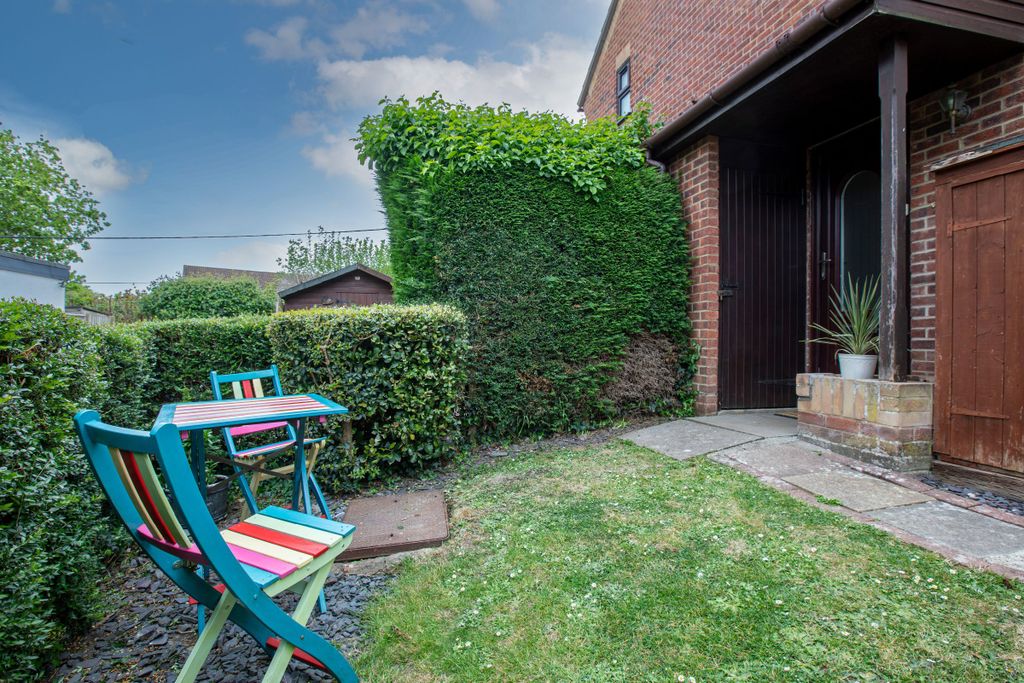 Property photo 2 of 14