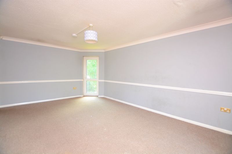 Property photo 2 of 4 Photo 5