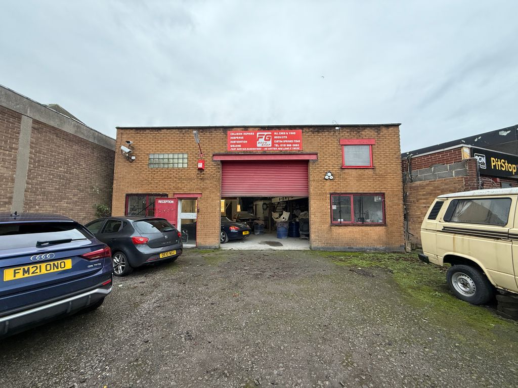 Property photo 1 of 5