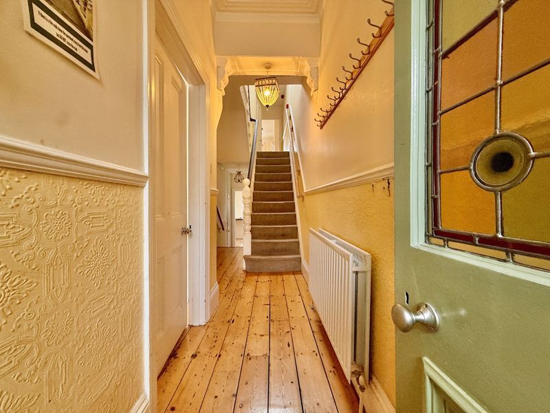 Property photo 3 of 19 Photo 12