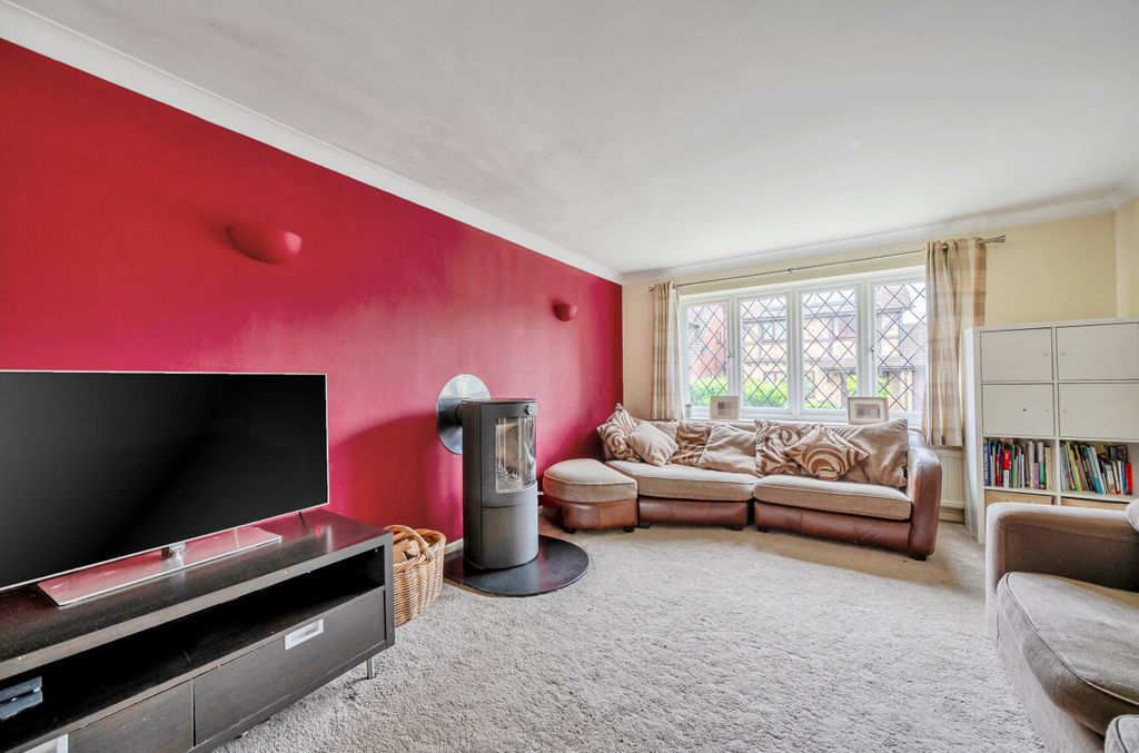 Property photo 3 of 25 1477165-7-6A2Ac34...