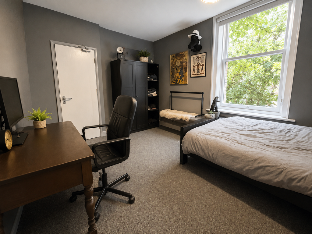 Property photo 1 of 5