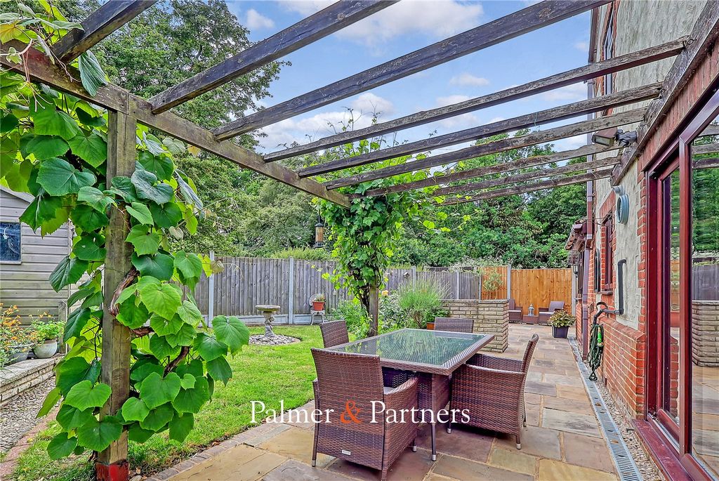 Property photo 3 of 41 Picture No. 76