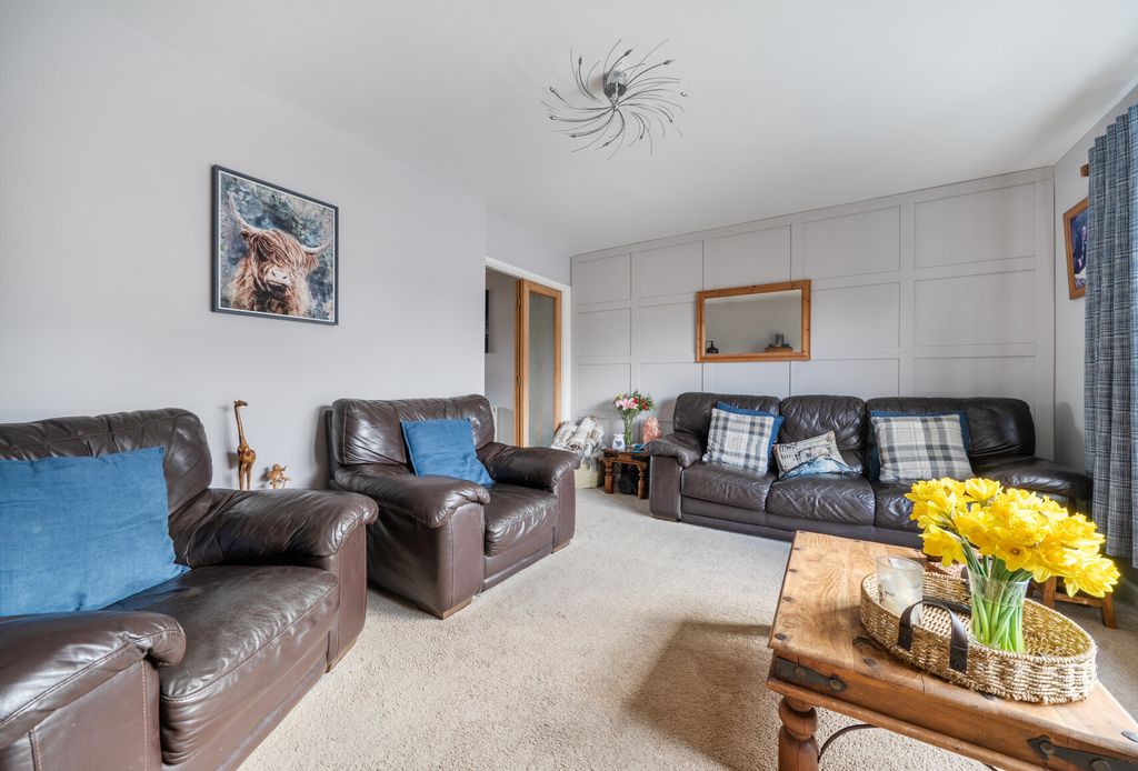 Property photo 2 of 24 1441606-17-69Dce0...