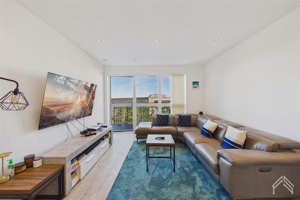 Property photo 1 of 12 1.Jpg