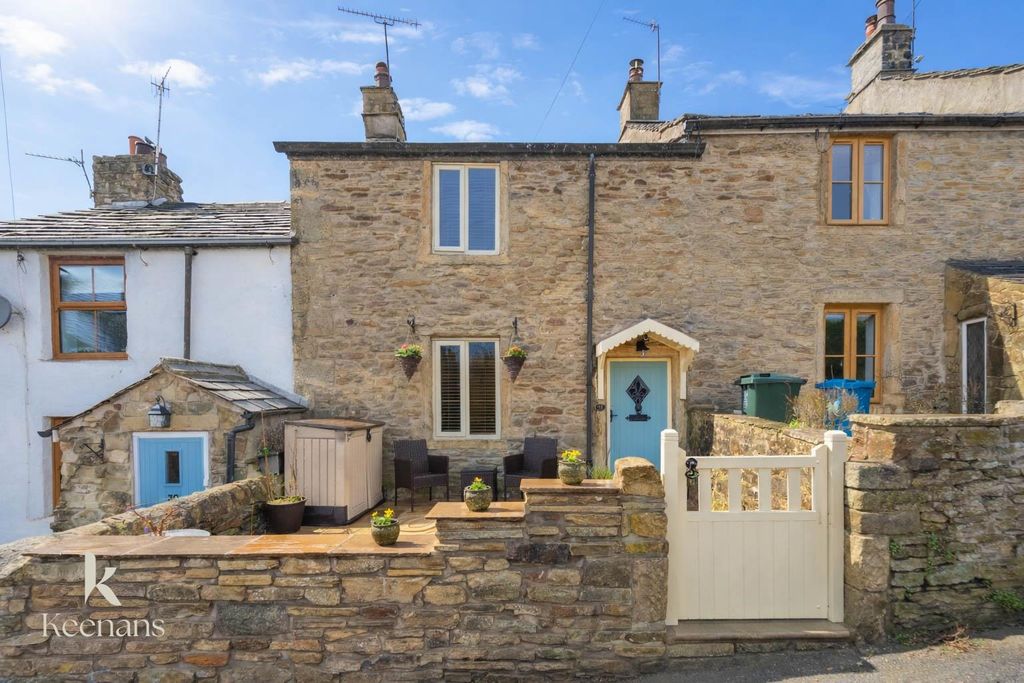 Property photo 1 of 51 Image00009.Jpg