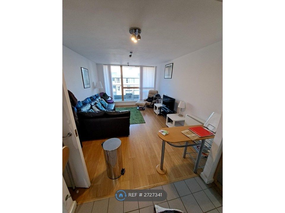 Property photo 3 of 13