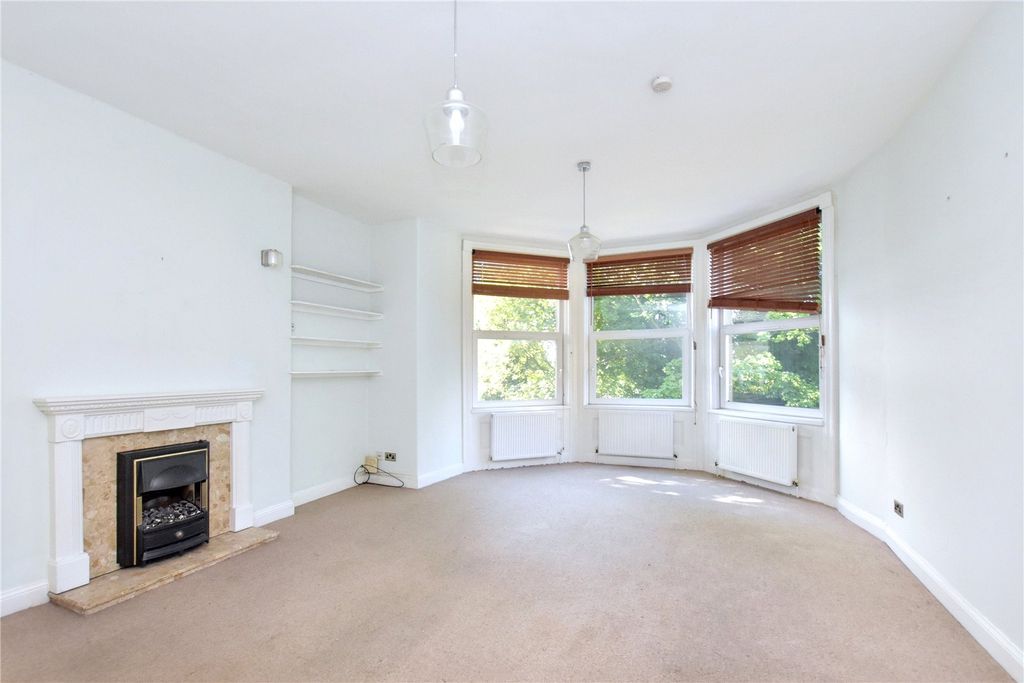 Property photo 3 of 13 Picture No. 07