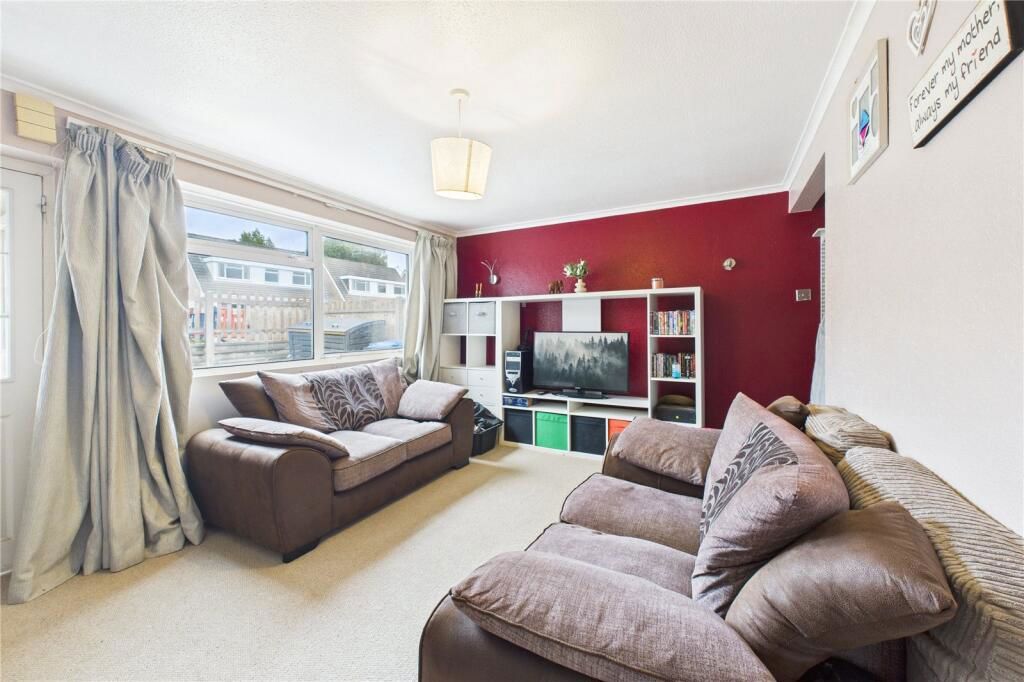 Property photo 3 of 15