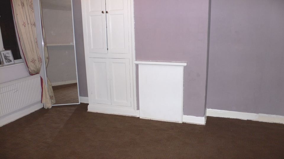 Property photo 2 of 3 Photograph 3