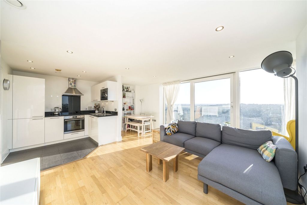 Property photo 2 of 11 Picture No. 09